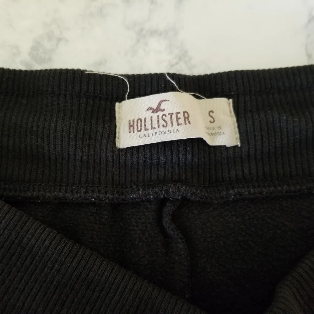 Hollister Joggers - Small, Navy - Picture 3 of 3